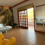 בית נופש Isla De Tenerife *